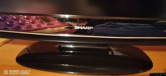 Prodám televizi Sharp + set top box dvb t2 Emos - 2