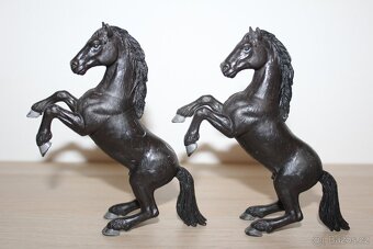 Figurky koní Schleich V - 2