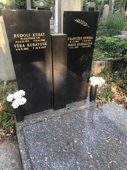 hrob Na Malvazinkách - 2