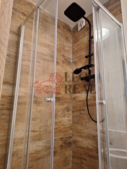 Světlý byt v OV 2+1 po kompletní rekonstrukci, 45 m², 4patro - 2