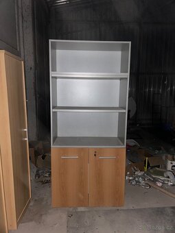 Kancelářský nábytek - 2