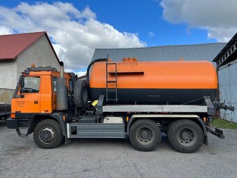 Fekální vůz Tatra Terrno 1 - 2