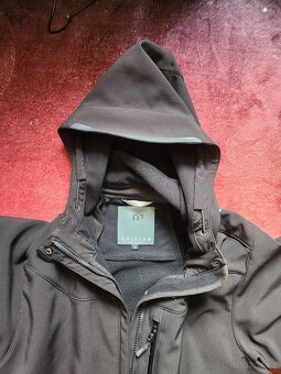 EPISTER softshell bunda vel . XL stav 8/10 , stav - 2