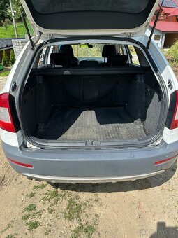 Škoda Octavia 2 Scout 2.0 Tdi 4x4 - 2