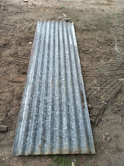 Trapézové plechy 275x85cm na střechu, plot - 2