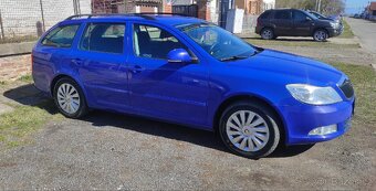 Škoda Octavia - 2