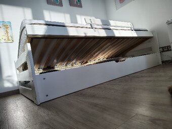 Postel do dětského pokoje 90 x 200 - 2
