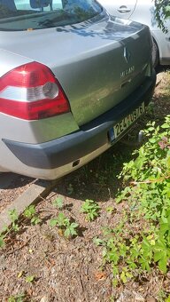 Renault megane na náhradní díly pojízdné - 2