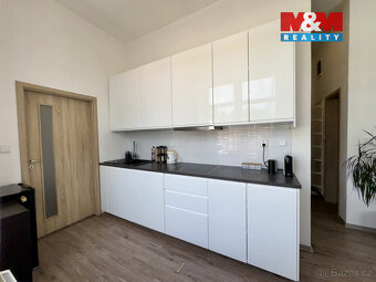 Pronájem bytu 2+kk Ledeč nad Sázavou, ul. Husovo náměstí - 2