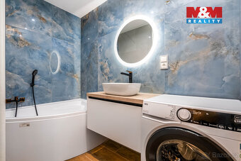 Prodej bytu 3+kk, 52 m², Hradec Králové, ul. třída SNP - 2