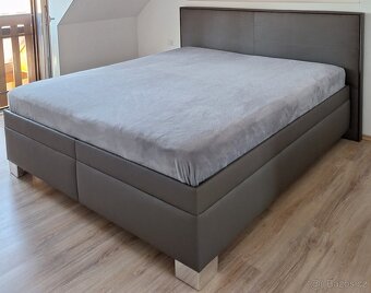 Manželská postel 180×200 - 2