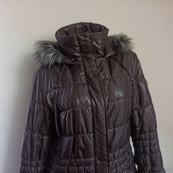 dámský zimní kabát s kapucí 44 - 46 TOP STAV - 2