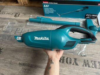Aku vysavač Makita DCL180Z (bez akumulátoru) - 2
