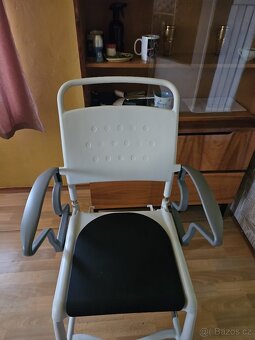 Toaletní židle - 2