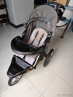 Dětský kočárek - 2