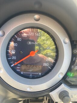 Suzuki vstrom dl 1000 - 2