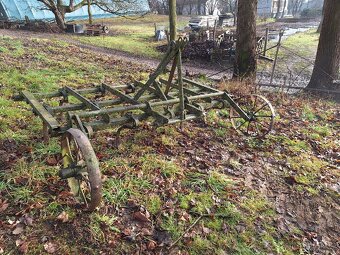 Prodám kultivátor - 2