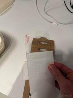 Ochranne sklicko na Iphone 11 - 2