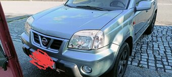 Nissan x trail t30 - 2