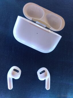 AirPods Pro 1 with MagSafe Charging Case - 2