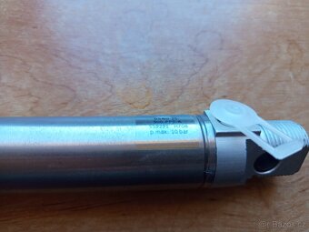 Festo DSNU-25-300 - 2