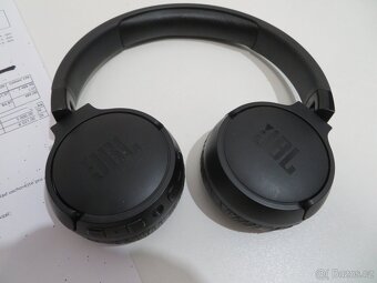Zánovní bezdrátová sluchátka JBL Tune 670NC (Záruka do 4/27) - 2