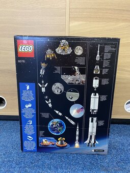 Lego 92176 Nasa Saturn V - 2