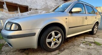 Škoda Octavia combi 1.9 tdi - 2