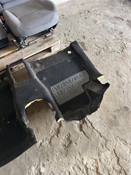 Peugeout Partner - 2