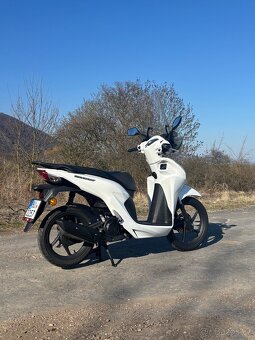 Honda NSC 110 Vision - 2