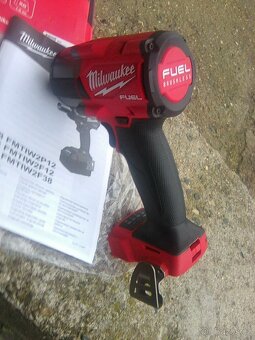 Milwaukee M18FMTIW2F38-0 3/8 Golovy 813Nm aku razak - 2