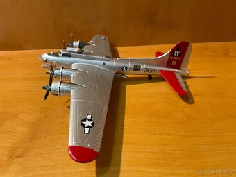 Boeing B-17 Flying Fortress - 2