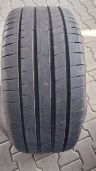 Prodám 2 x letní pneu Goodyear 245/45/17 - 2