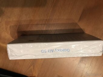 Samsung – zcela nový - 2