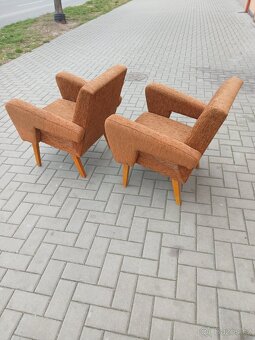 Televizní křesla - 2