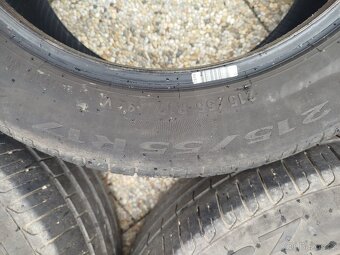 Letní pneu Pirelli 215/55 r17 - 2