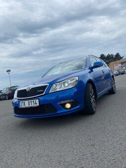 Škoda octavia 2 RS 2.0 TSI - 2