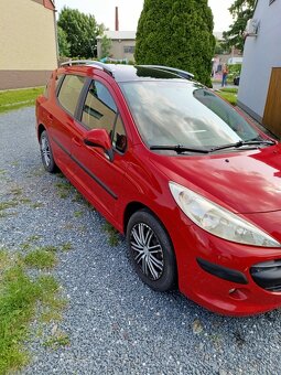 Peugeot 207sw panorama - 2