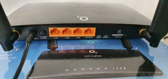 Prodám odblokovaný modem jakou koliv sim kartu Tp link mr200 - 2