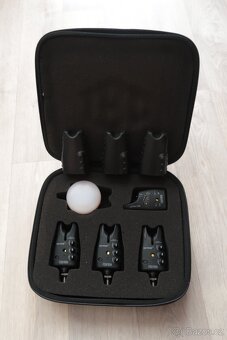 Sada Q9-RGB TX - 2