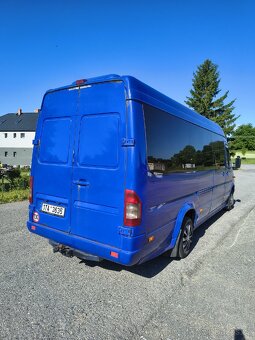 Mercedes Sprinter - 2