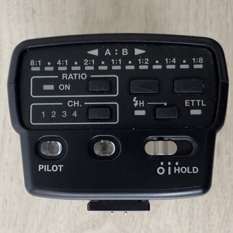 CANON Transmitter ST-E2 TOP - 2