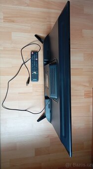 Smart LED HD TV Sencor SLE 32S600TCS - 2