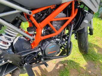 KTM 125 Duke - 2