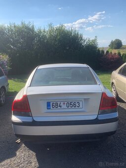 Volvo S60 D5 – 25 000 Kč - 2