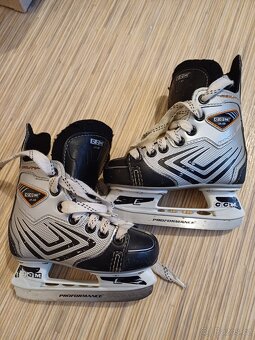 Dětské hokejové brusle CCM vel. 27 - 2