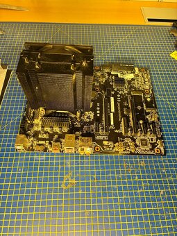 Lenovo proprietární ATX (36EB), socket LGA1151, chipset Z270 - 2