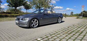 BMW 335i e93 Originální stav - Servisované - Navigace - 2