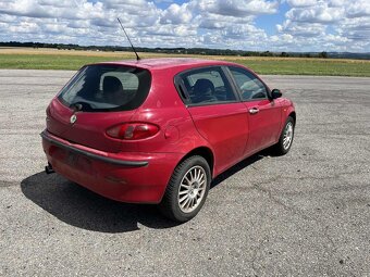 Alfa Romeo 147 JTD - 2