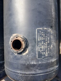 nádrž tlaková -vzduchojem ,udírna ,závaží 100l - 2
